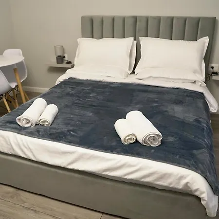 Arni's 3* Τίρανα